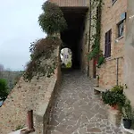 فندق مبيت وإفطار La Casina Dei Nonni 3*