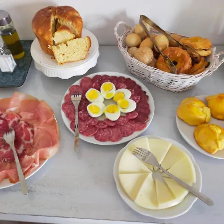 Couette-café La Casina Dei Nonni 3*